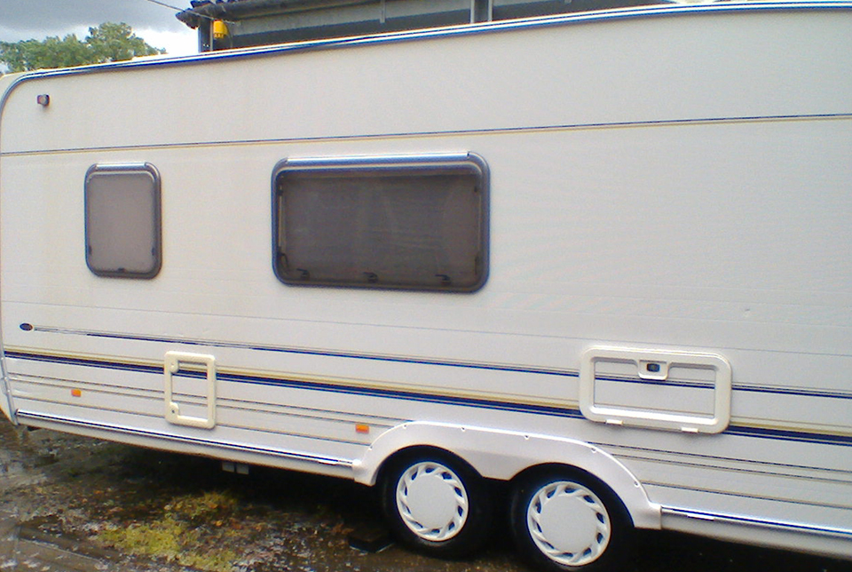 Caravan Cleaning Service near me CALL TEL 01494 712233